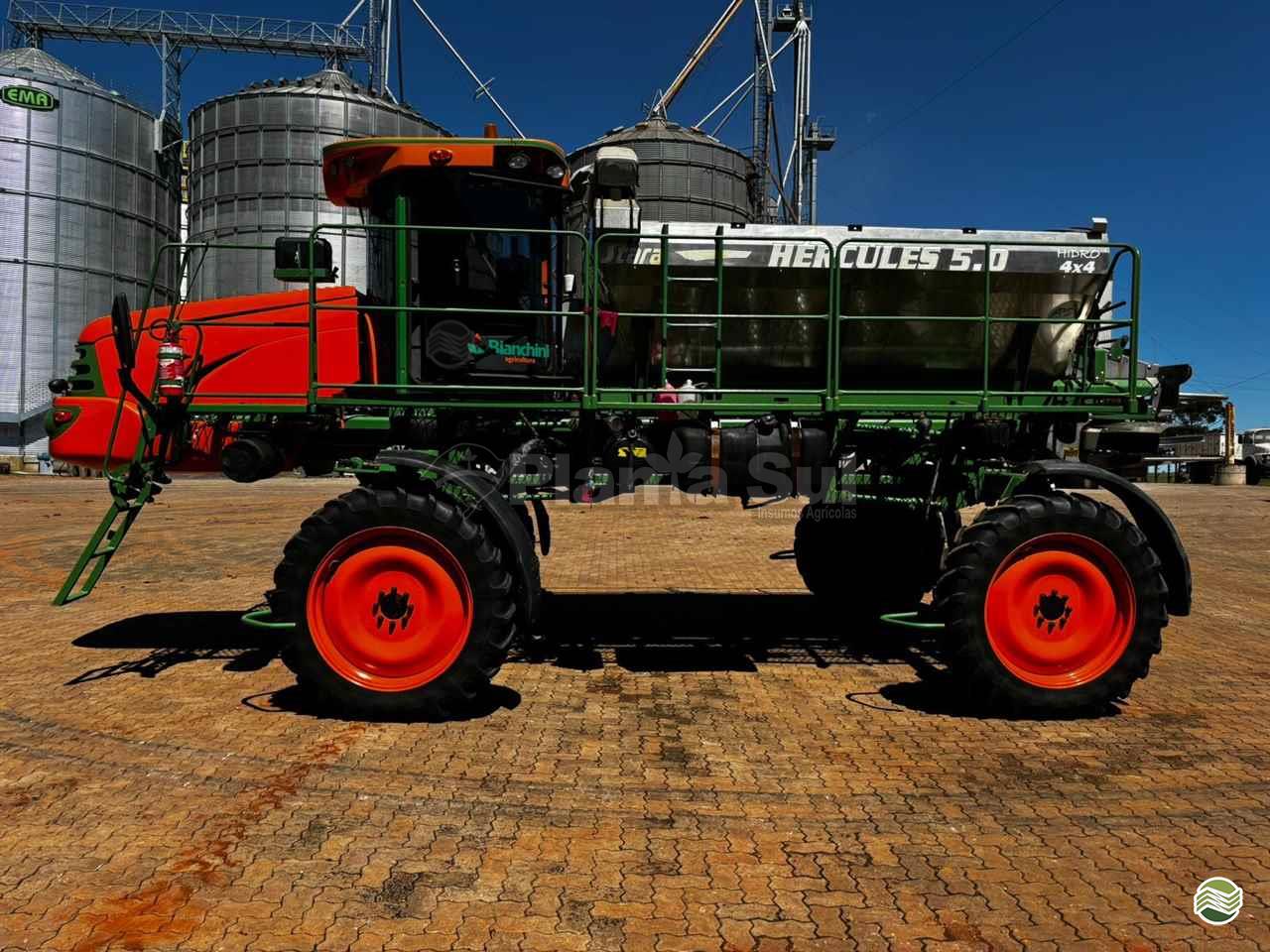 DISTRIBUIDOR AUTOPROPELIDO STARA HERCULES 5.0 Tração 4x4 Planta Sul SEBERI RIO GRANDE DO SUL RS